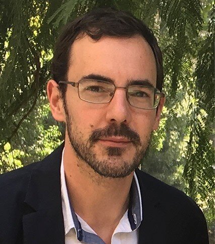 Dr. Ignacio Robles